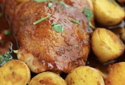 Roast Chicken and Potatoes in Gravy